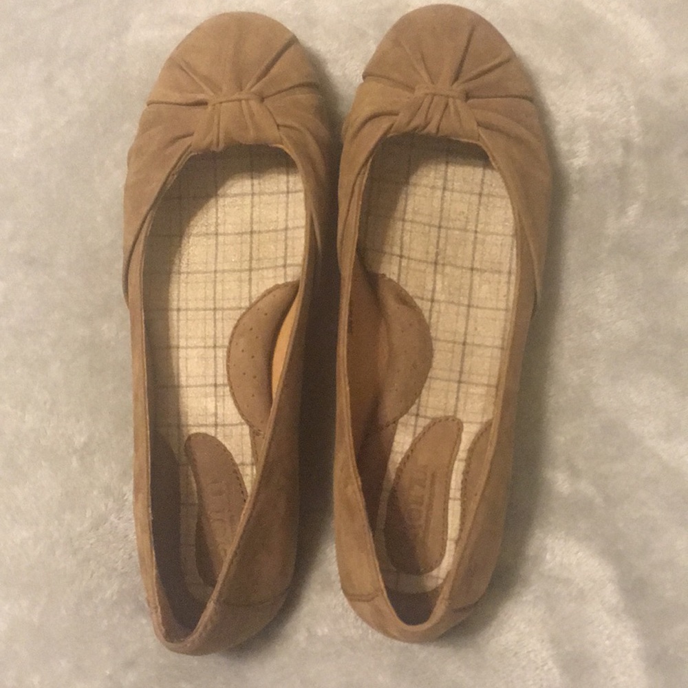 Born Suede Leather Flats